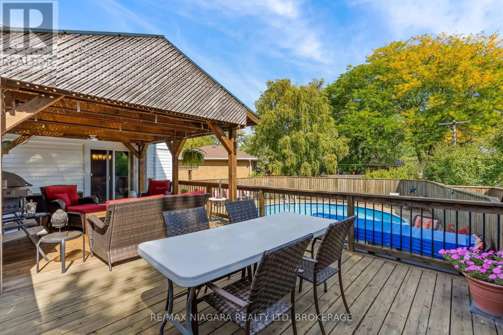 28 THORNCREST ROAD