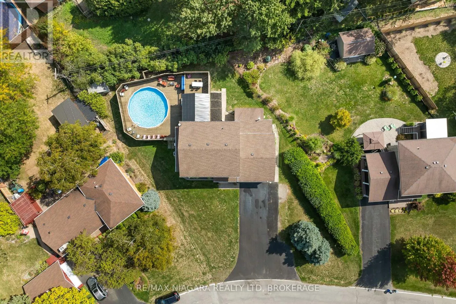 28 THORNCREST ROAD