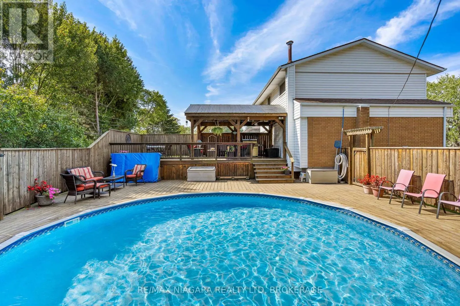 28 THORNCREST ROAD