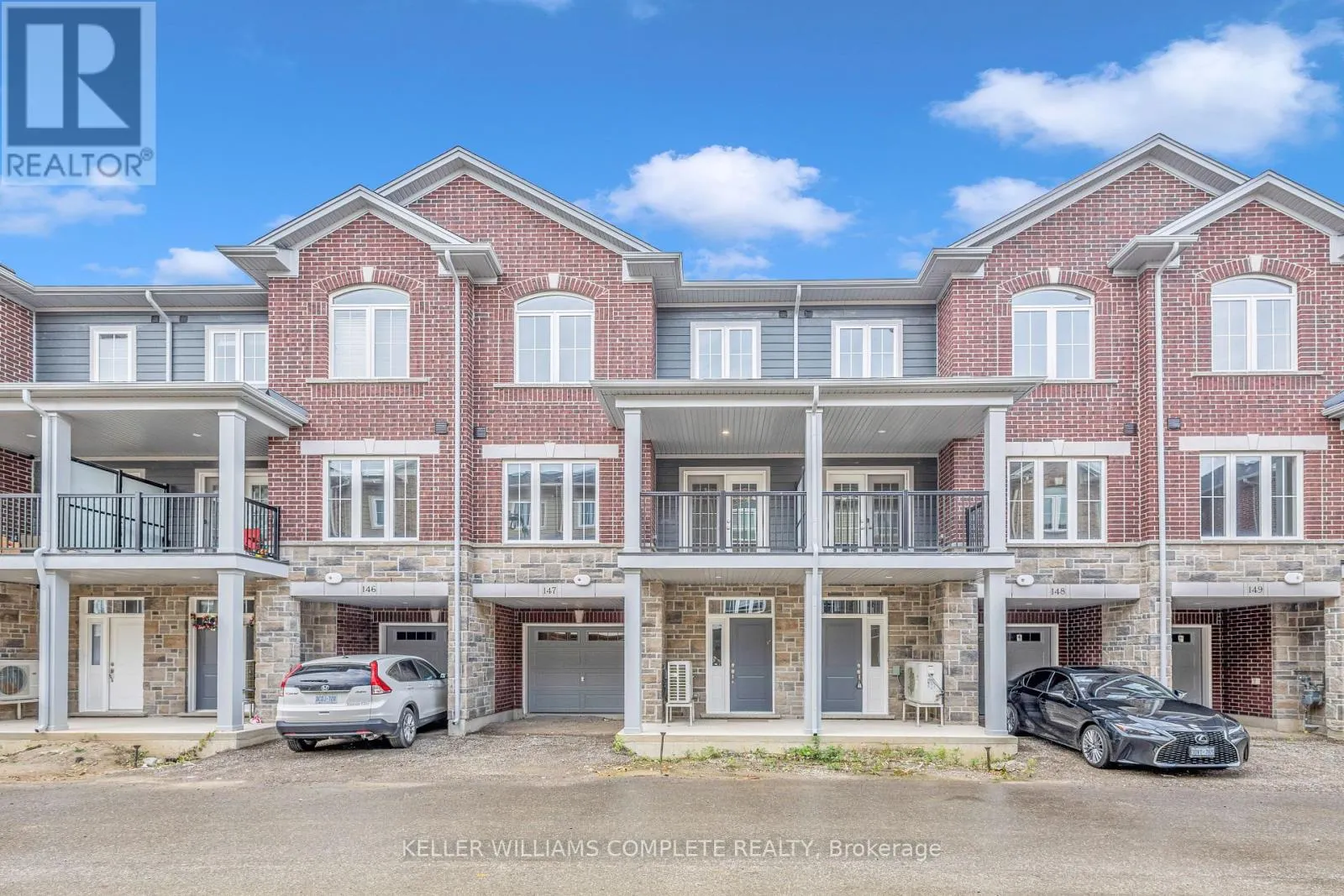 147 - 677 PARK ROAD N