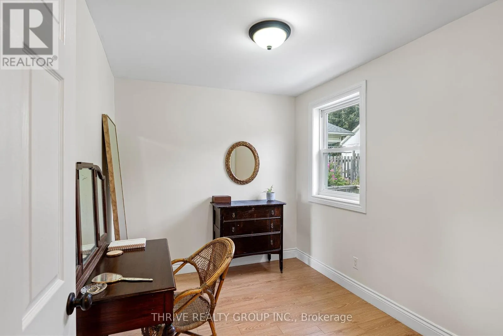71 PRINCESS STREET W