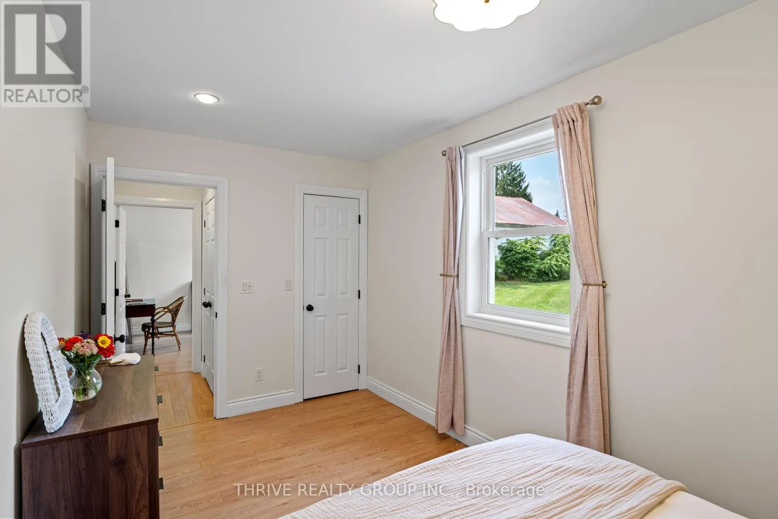 71 PRINCESS STREET W