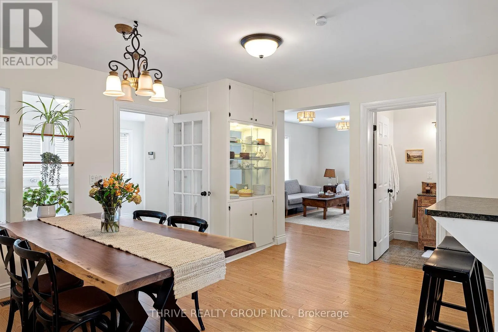 71 PRINCESS STREET W