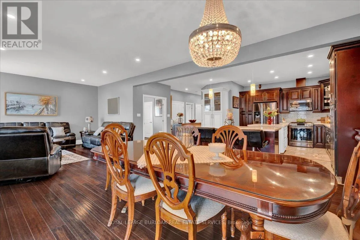 89 ELEANOR AVENUE