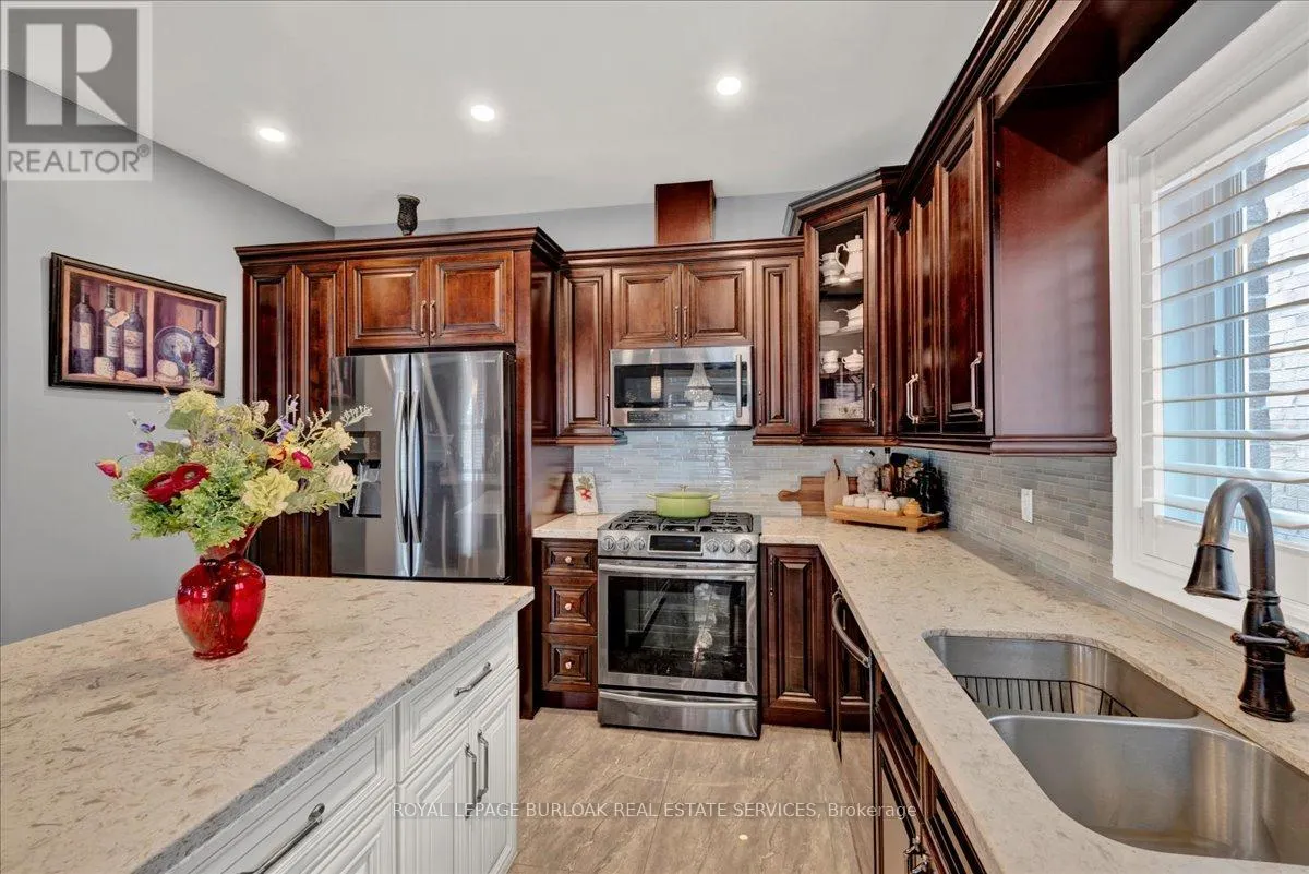 89 ELEANOR AVENUE