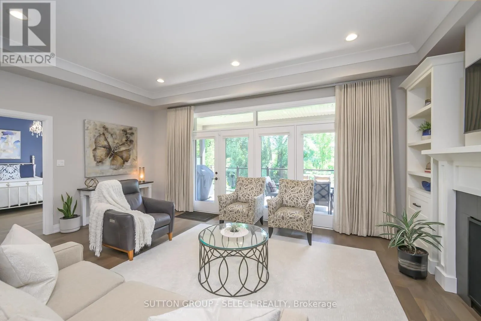 31 - 2290 TORREY PINES WAY, #31