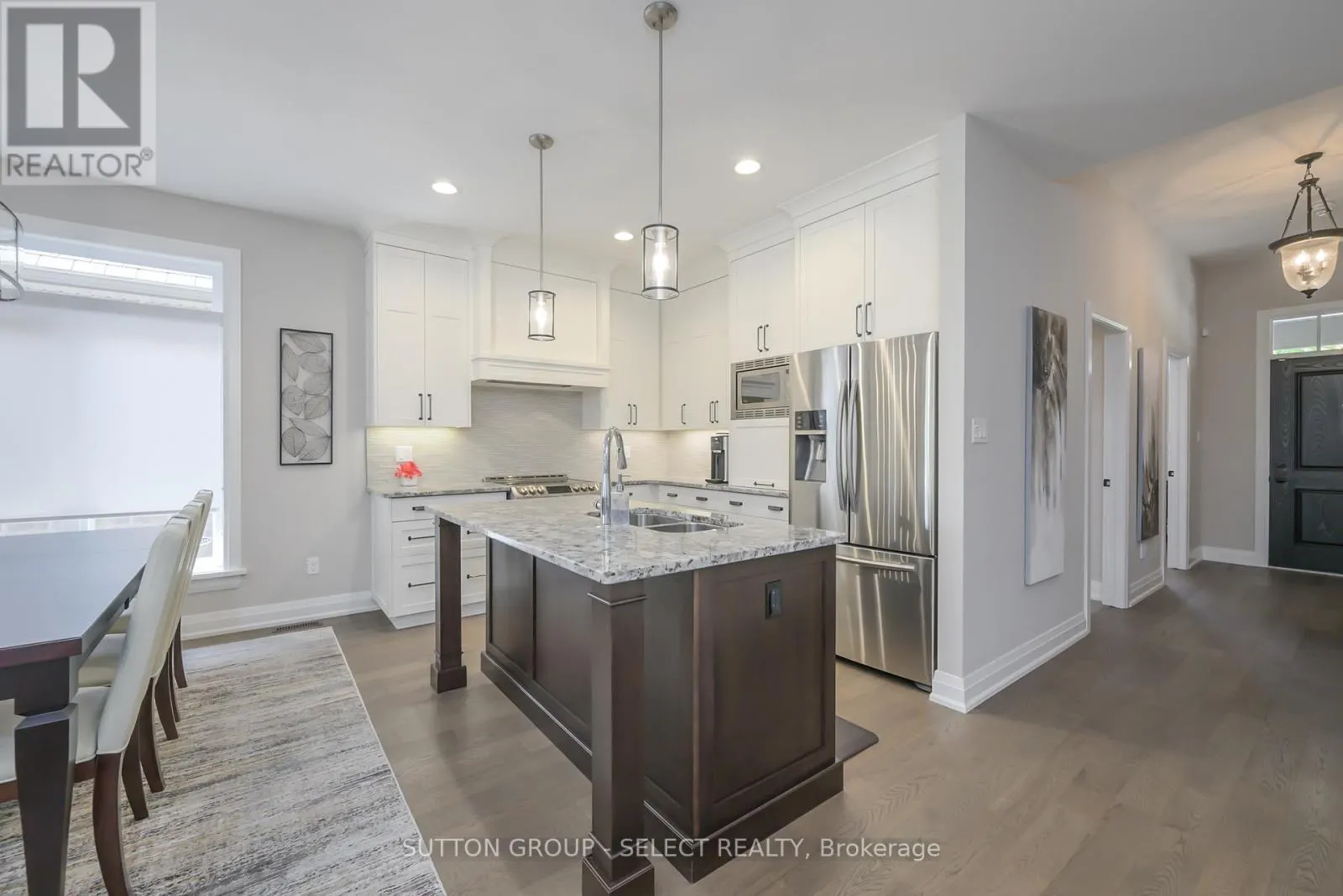 31 - 2290 TORREY PINES WAY, #31