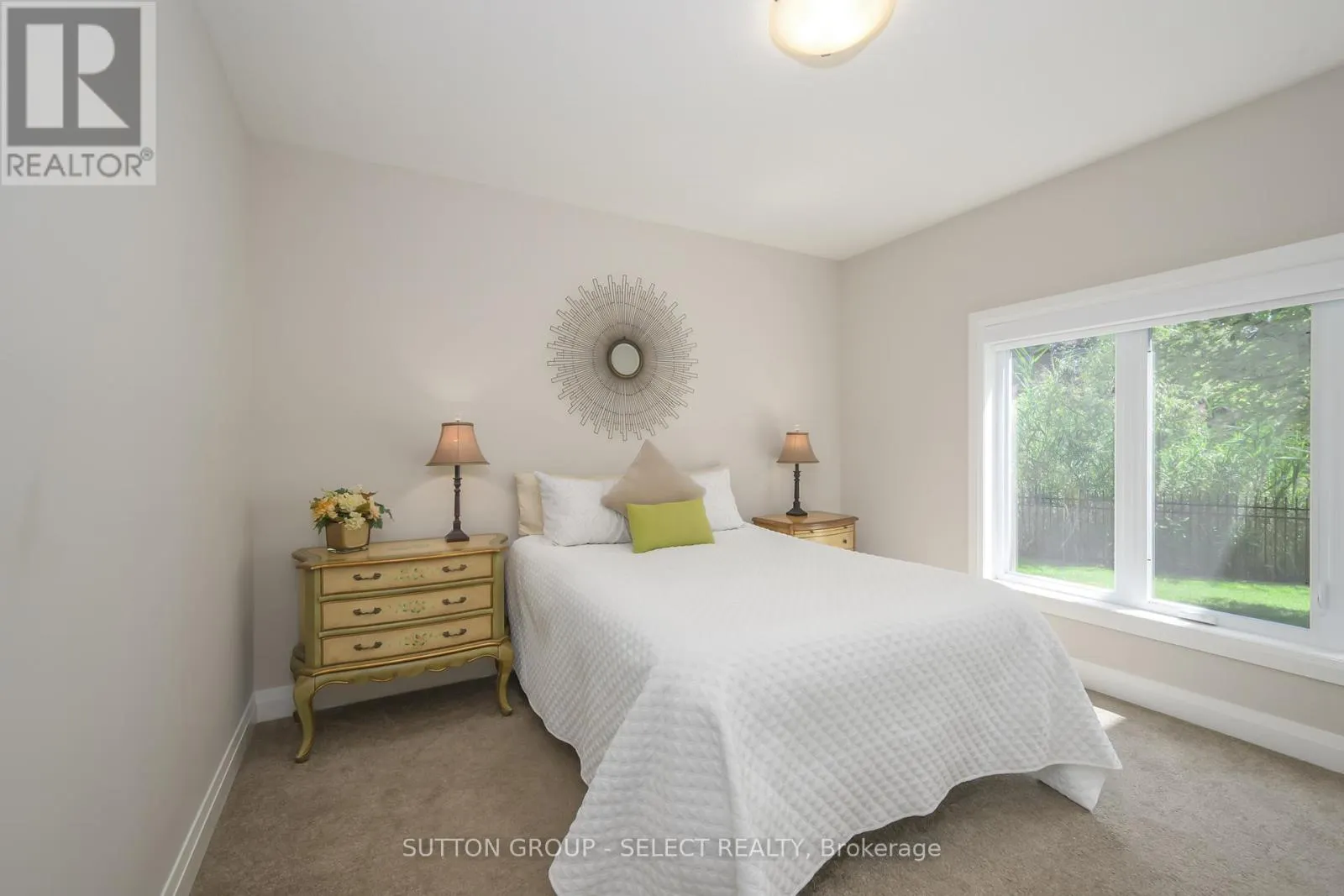 31 - 2290 TORREY PINES WAY, #31