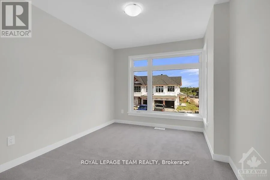 578 COBRA CRESCENT
