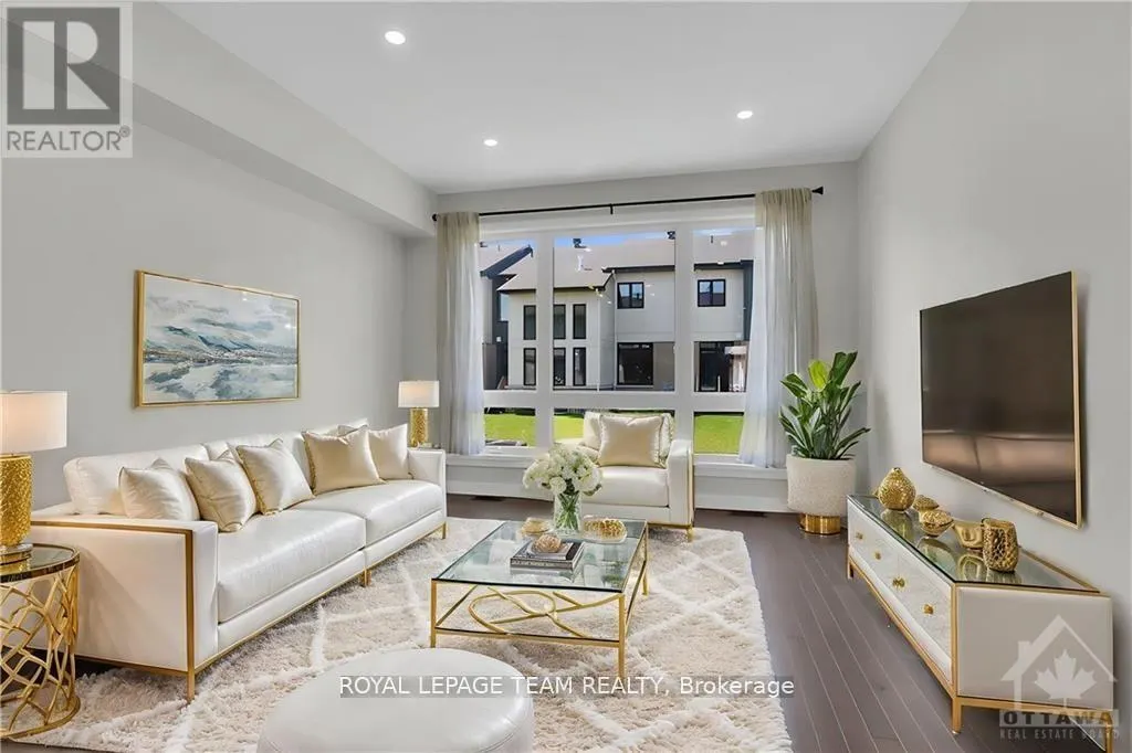 578 COBRA CRESCENT