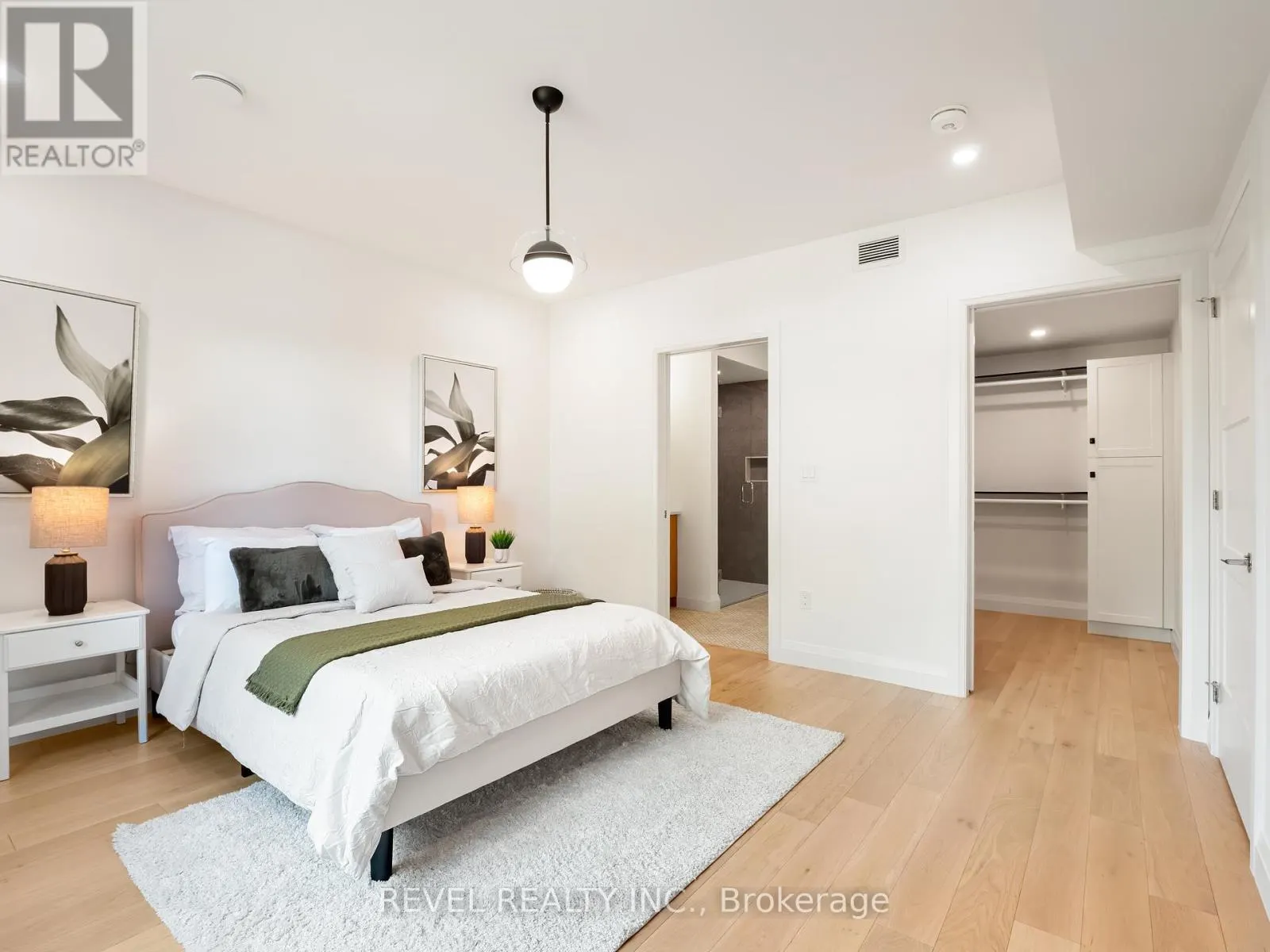 98 ELGIN STREET