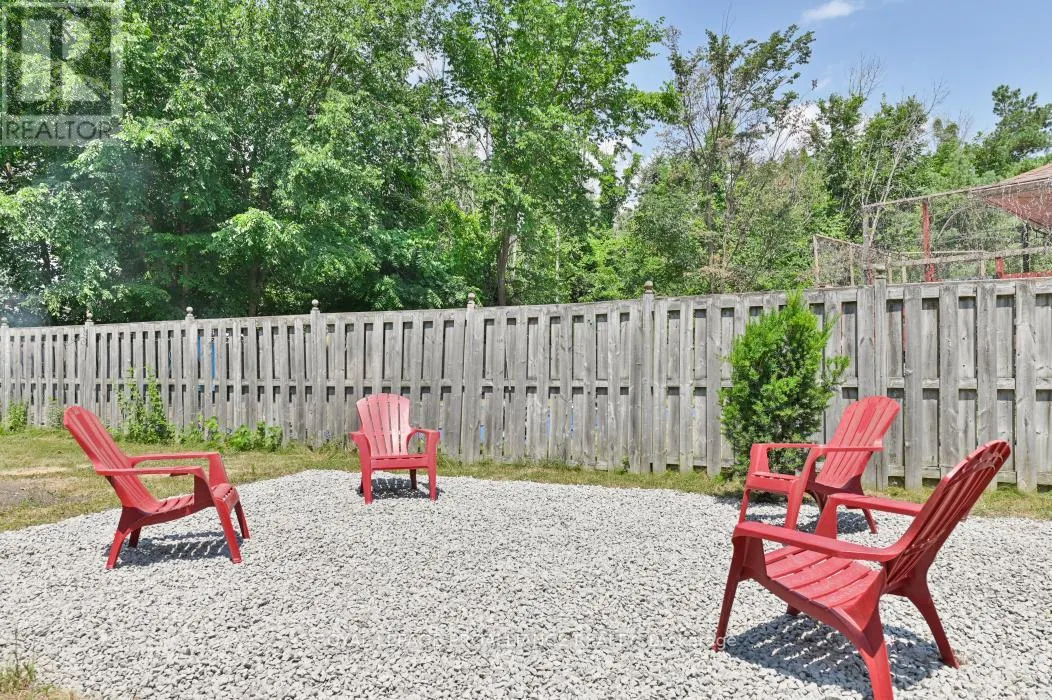 35 LORAINE AVENUE