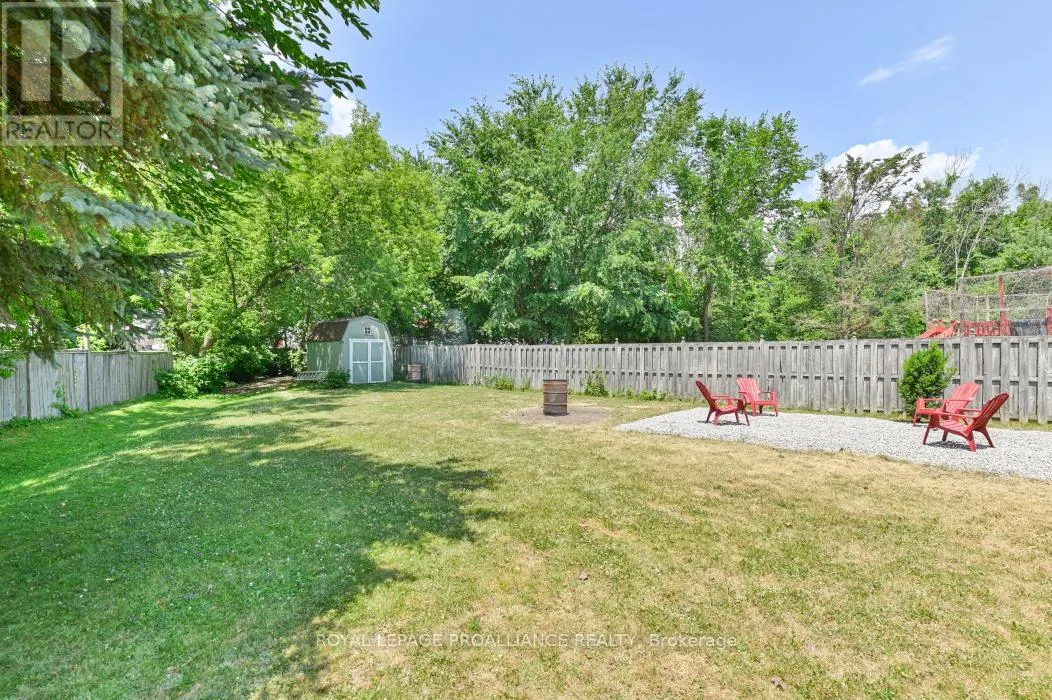 35 LORAINE AVENUE