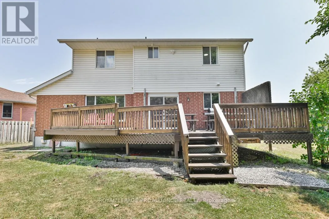 35 LORAINE AVENUE