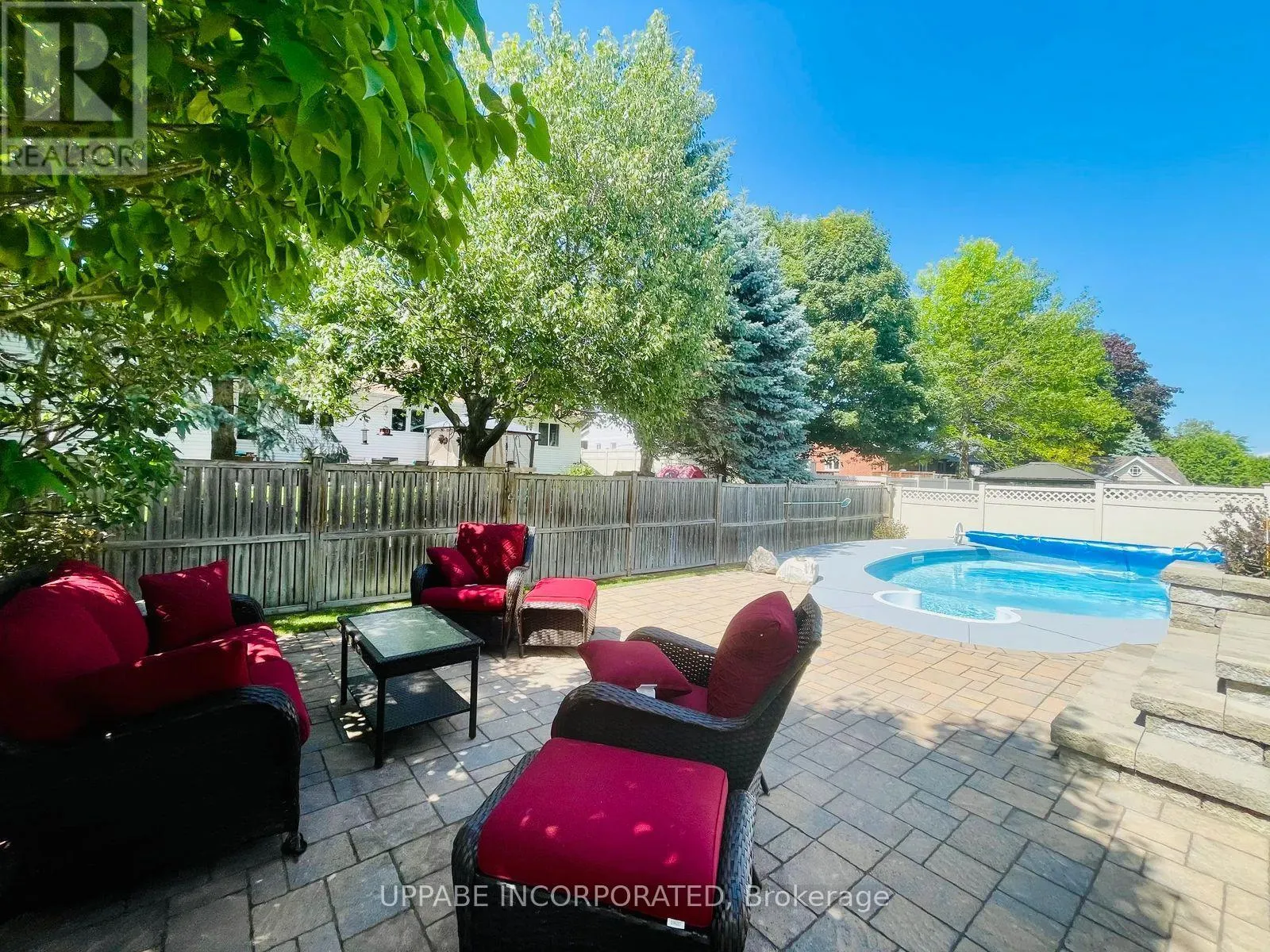 49 BAYWOOD DRIVE