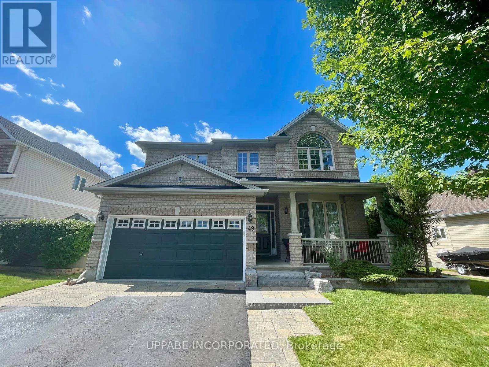 49 BAYWOOD DRIVE