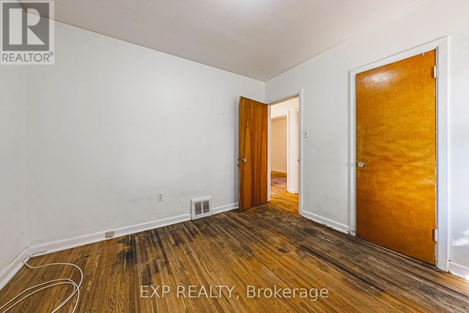 201 WEST 32ND STREET