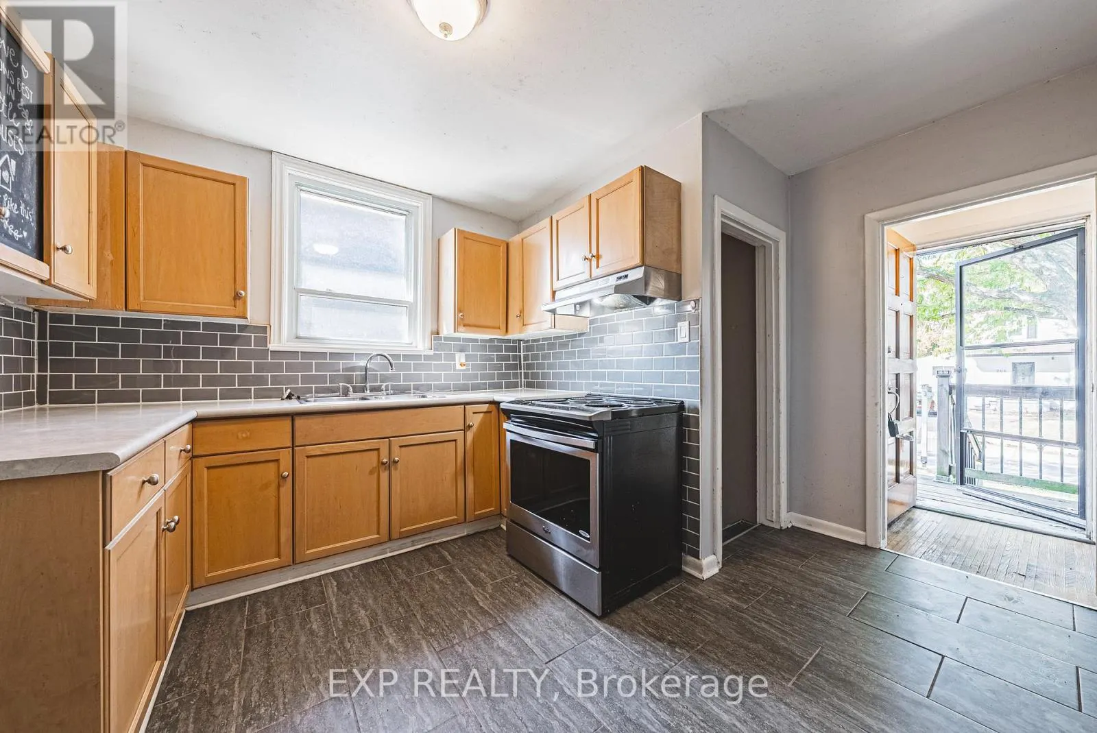 201 WEST 32ND STREET