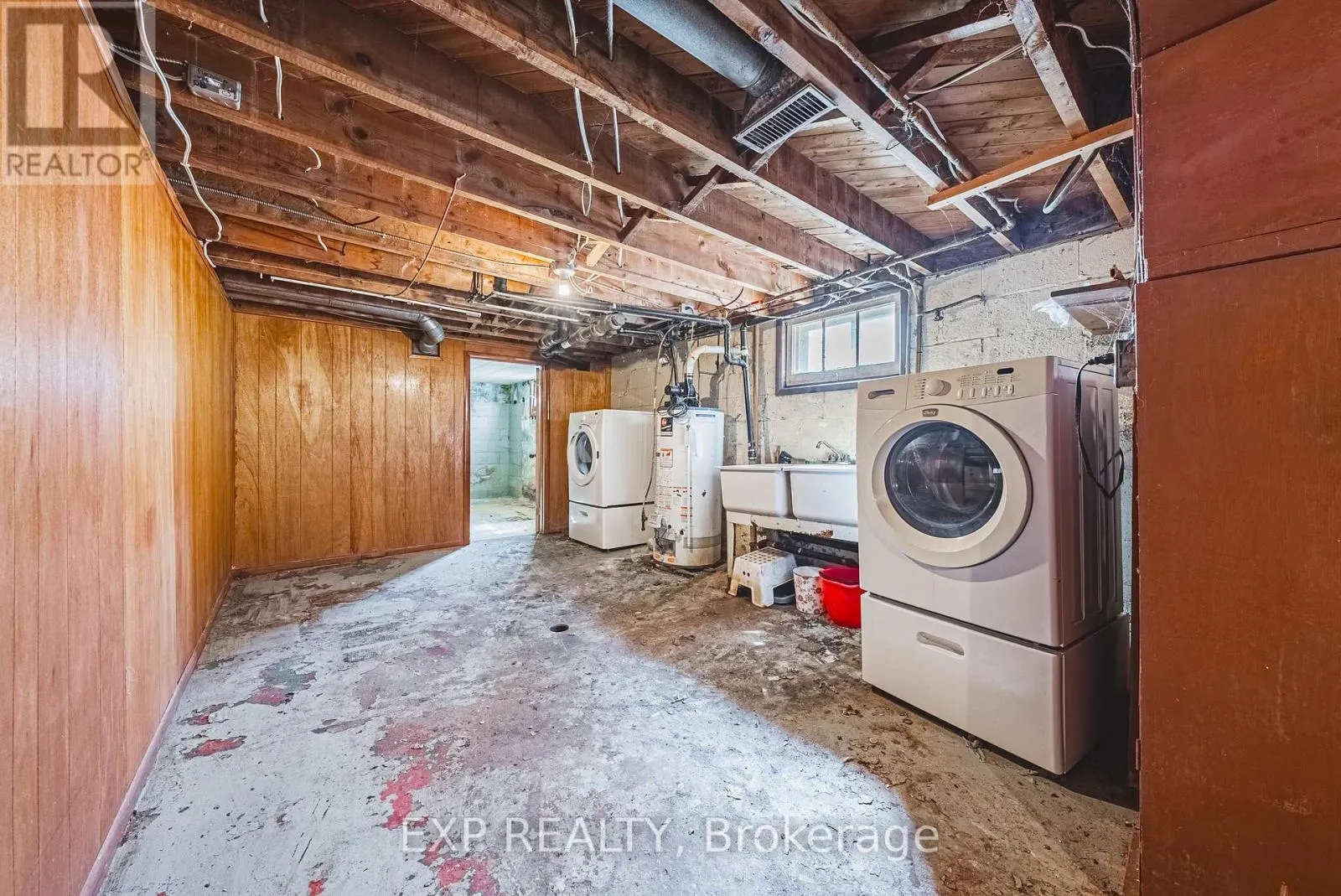 201 WEST 32ND STREET