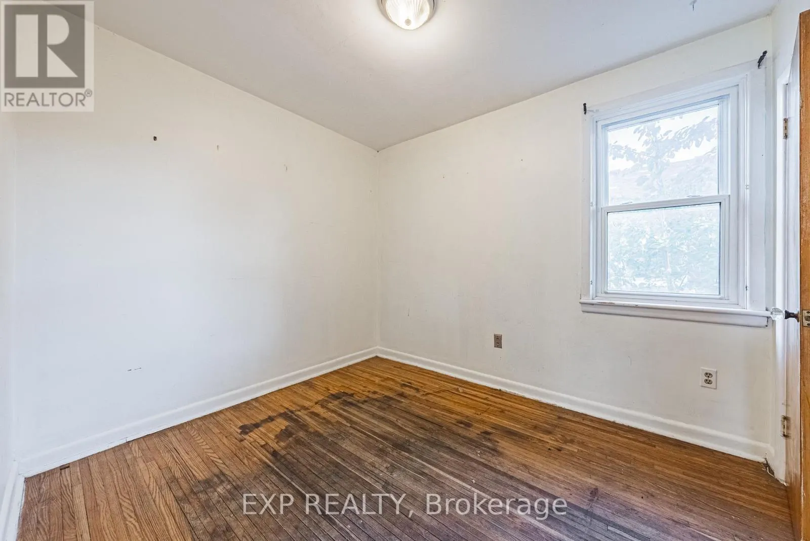 201 WEST 32ND STREET