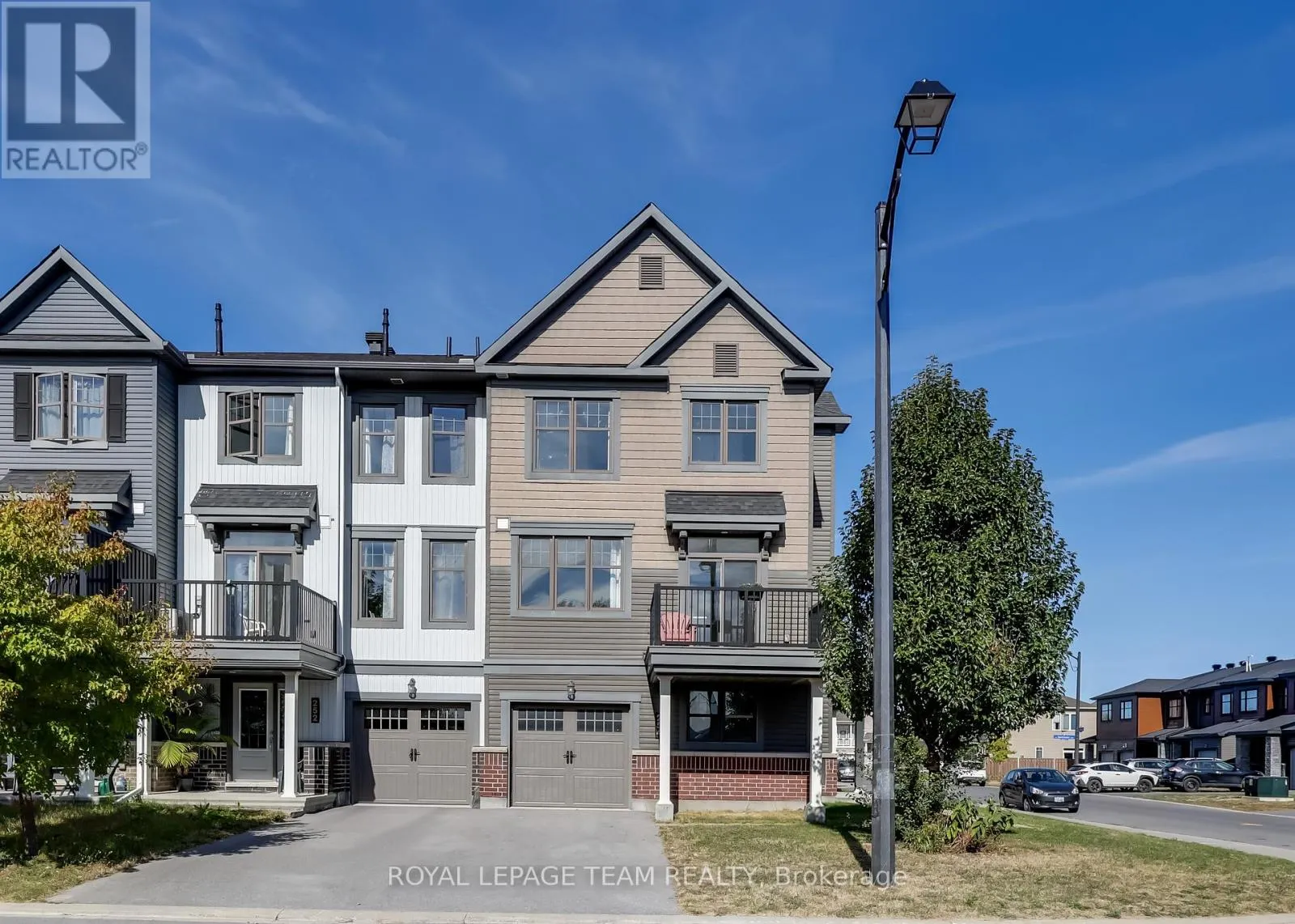 254 HALYARD WAY