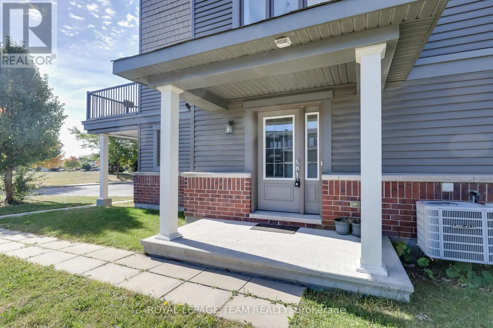 254 HALYARD WAY
