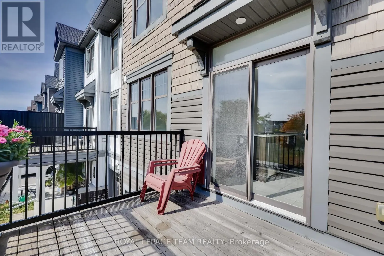 254 HALYARD WAY