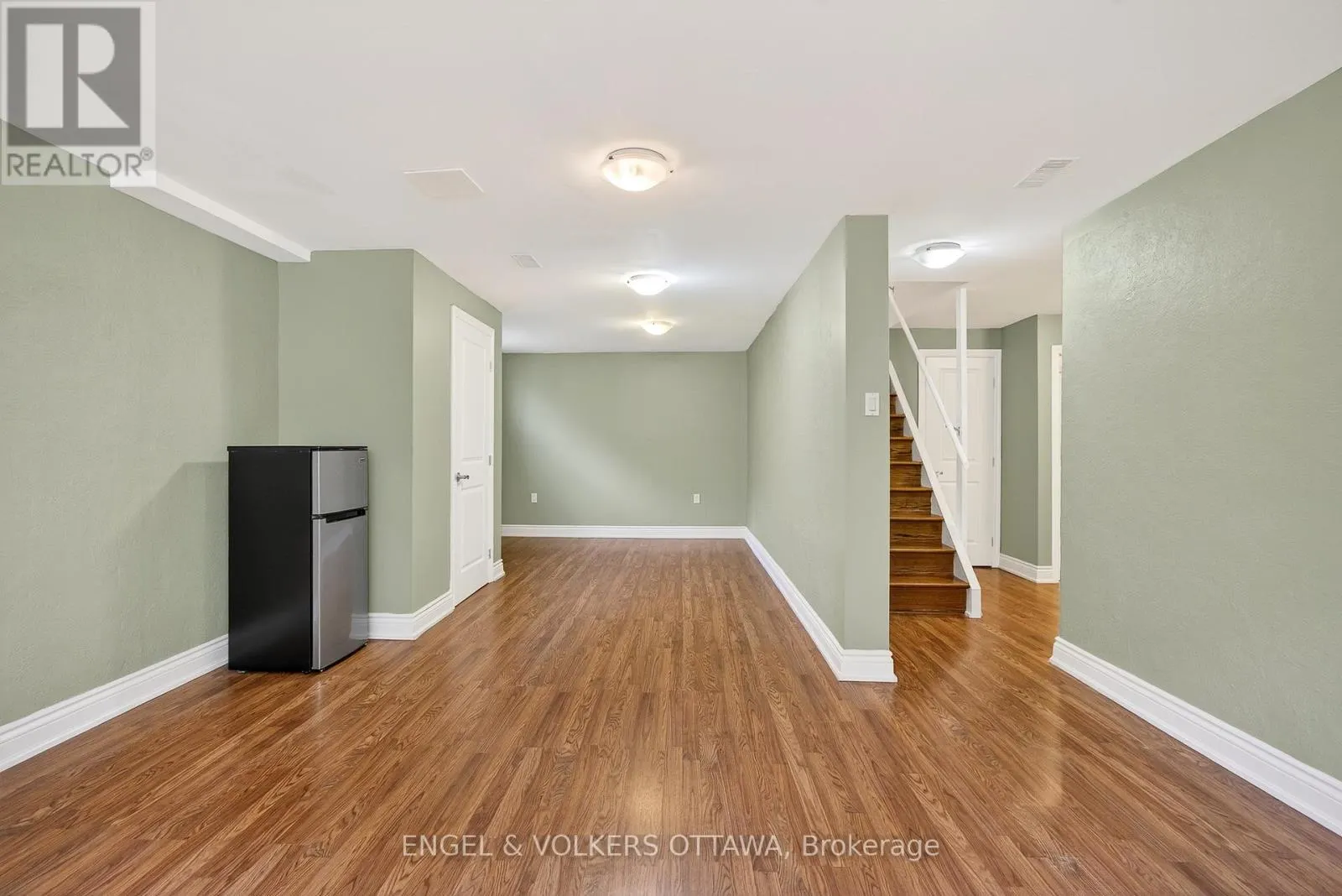 1291 NOTTING HILL AVENUE