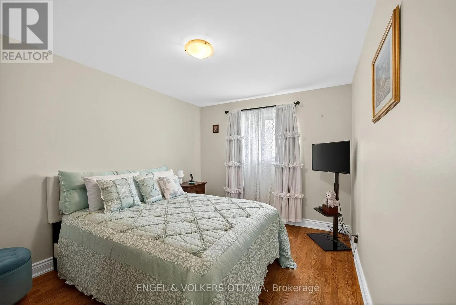 1291 NOTTING HILL AVENUE
