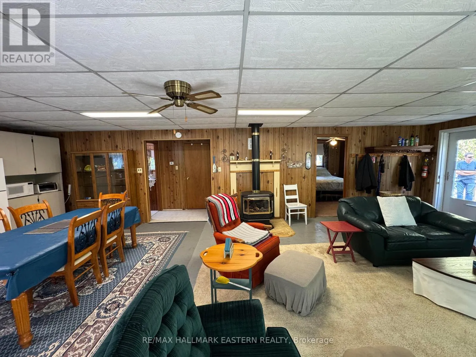 46 LAKEVIEW COTTAGE ROAD SE