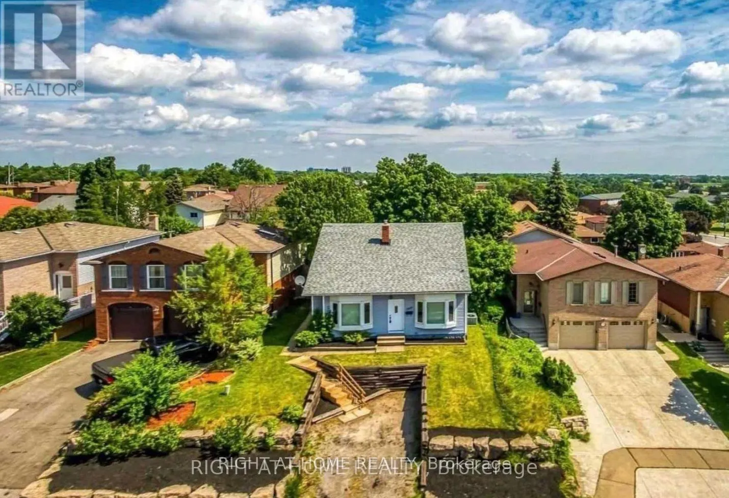 1025 STONE CHURCH ROAD E