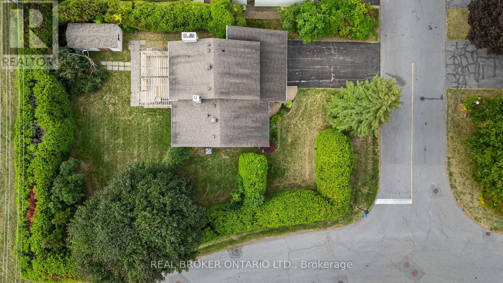 62 HERSCHEL CRESCENT