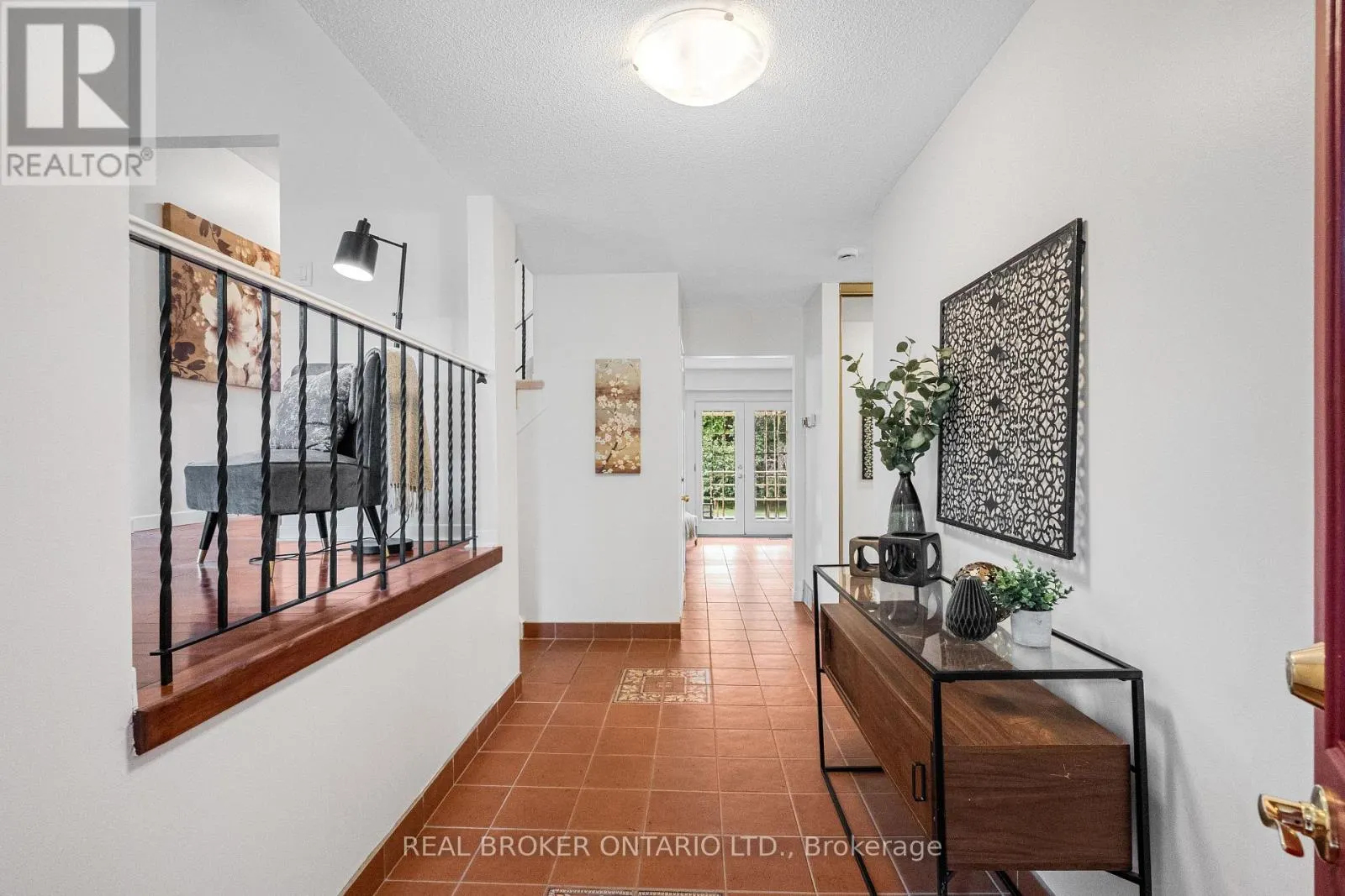 62 HERSCHEL CRESCENT