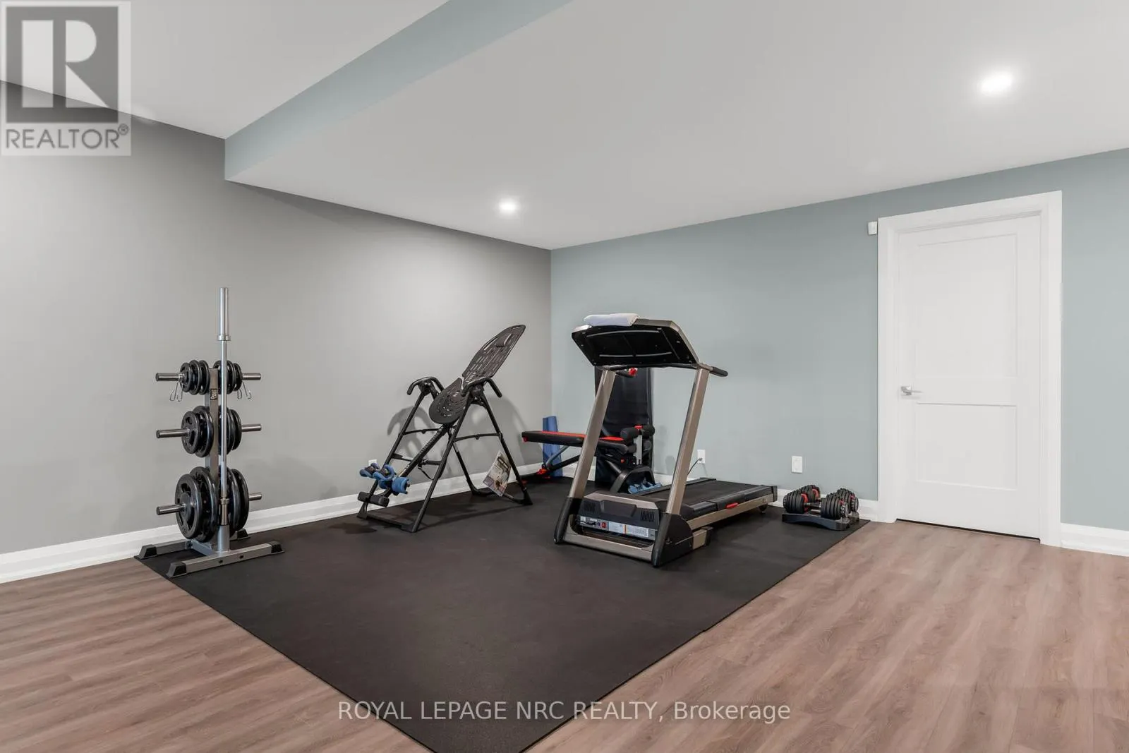18 - 190 CANBORO ROAD, #18