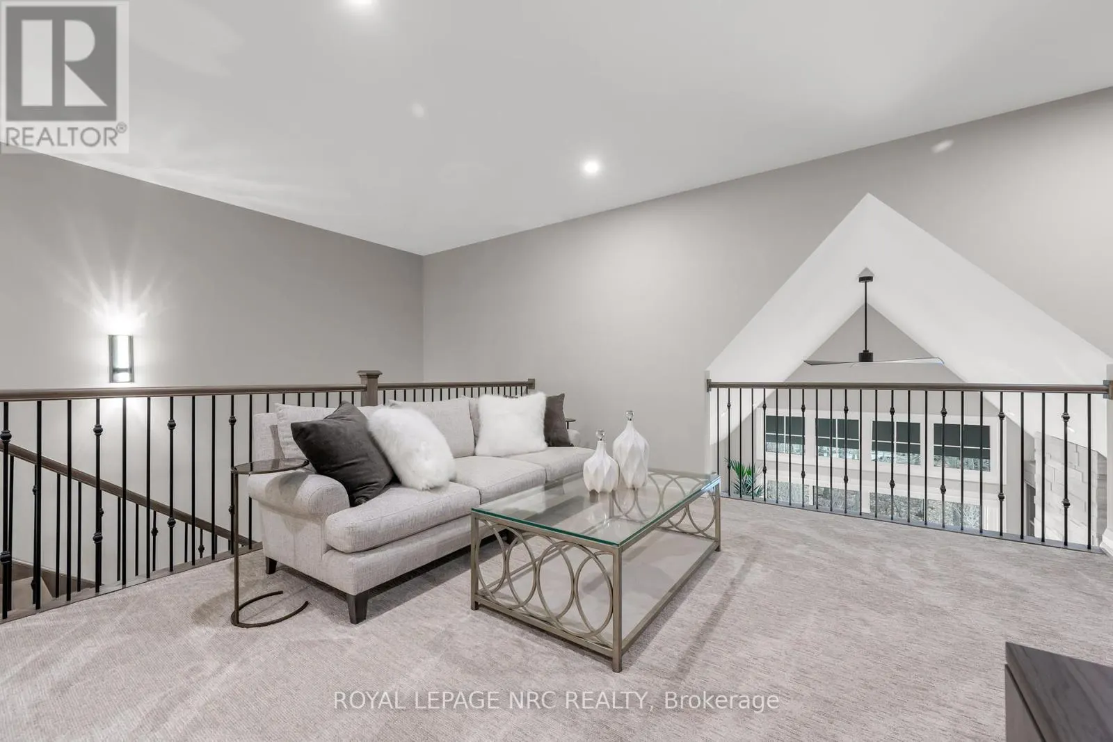 18 - 190 CANBORO ROAD, #18