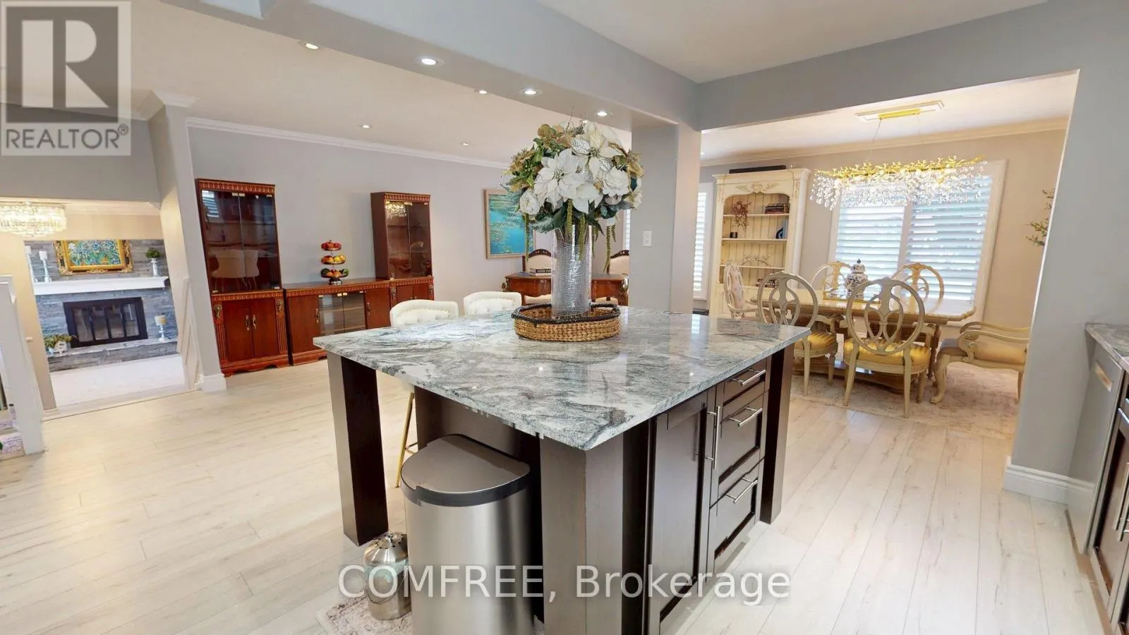 5 BEECHWOOD AVENUE