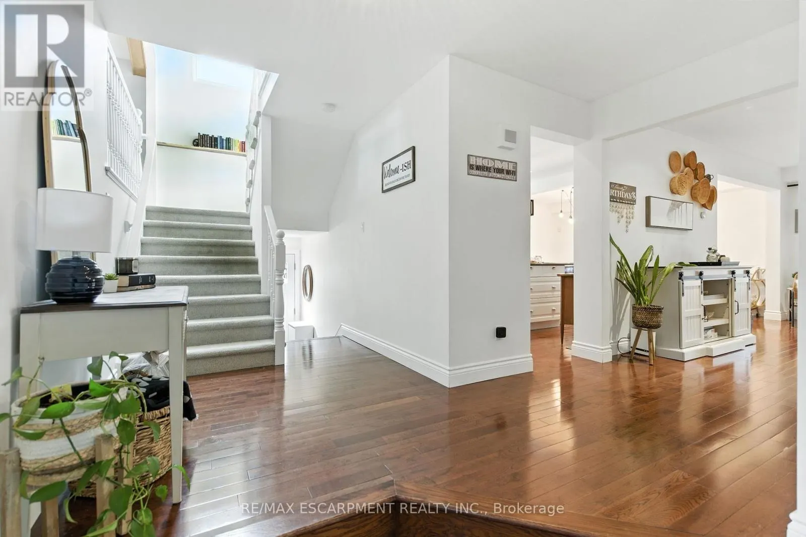 10 MILLPOND PLACE