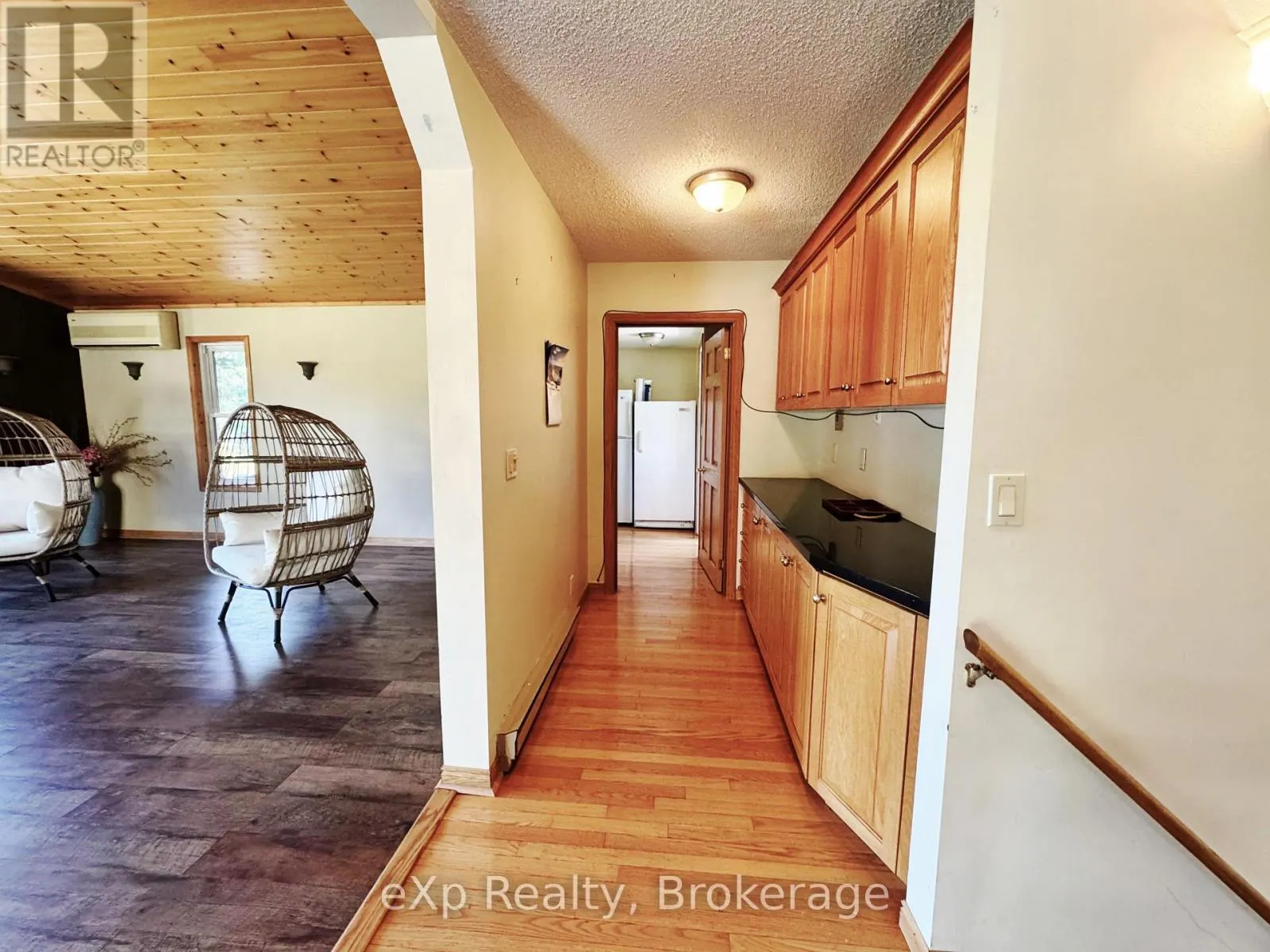 180 BEAUMONT DRIVE