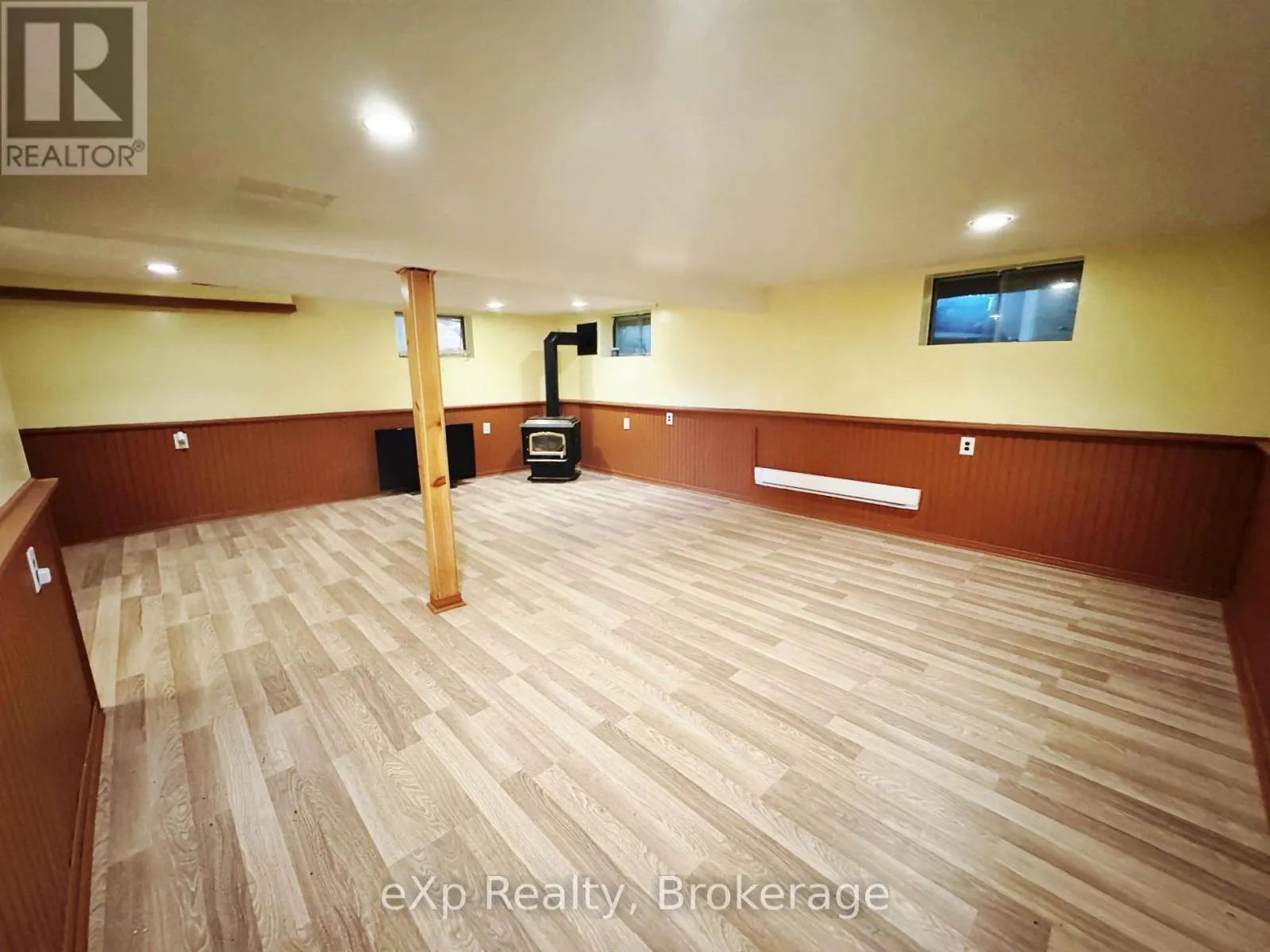 180 BEAUMONT DRIVE