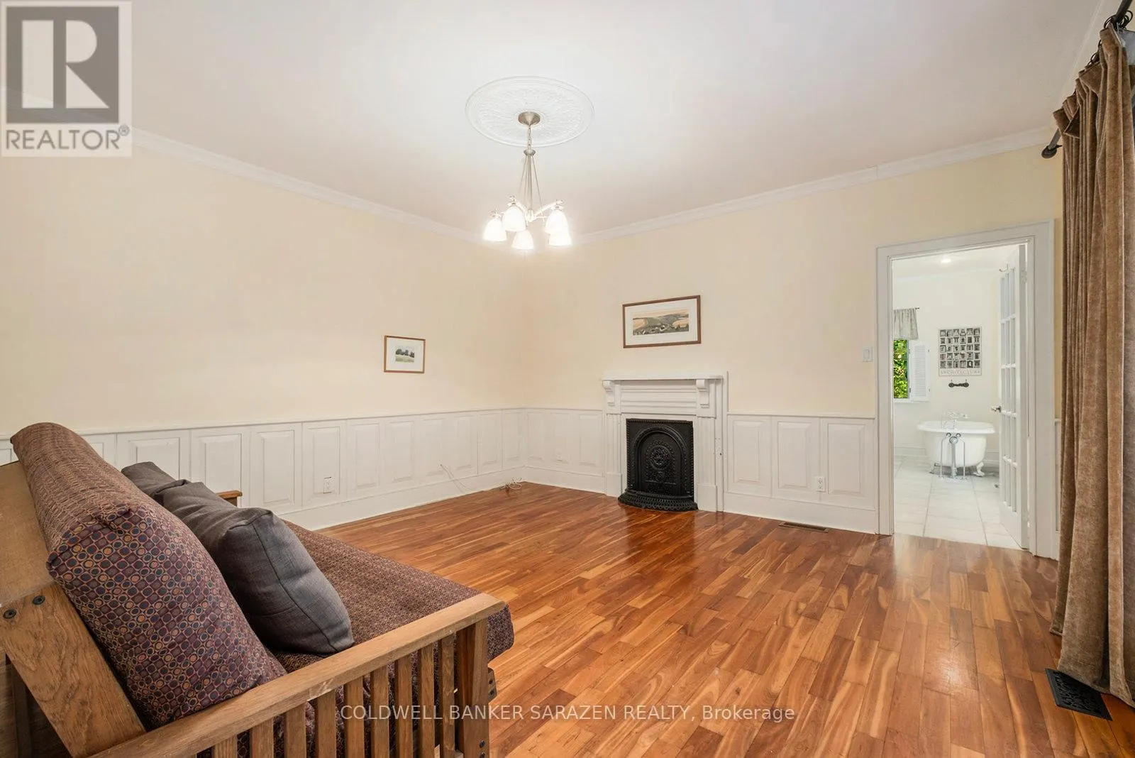 61 DRUMMOND STREET E