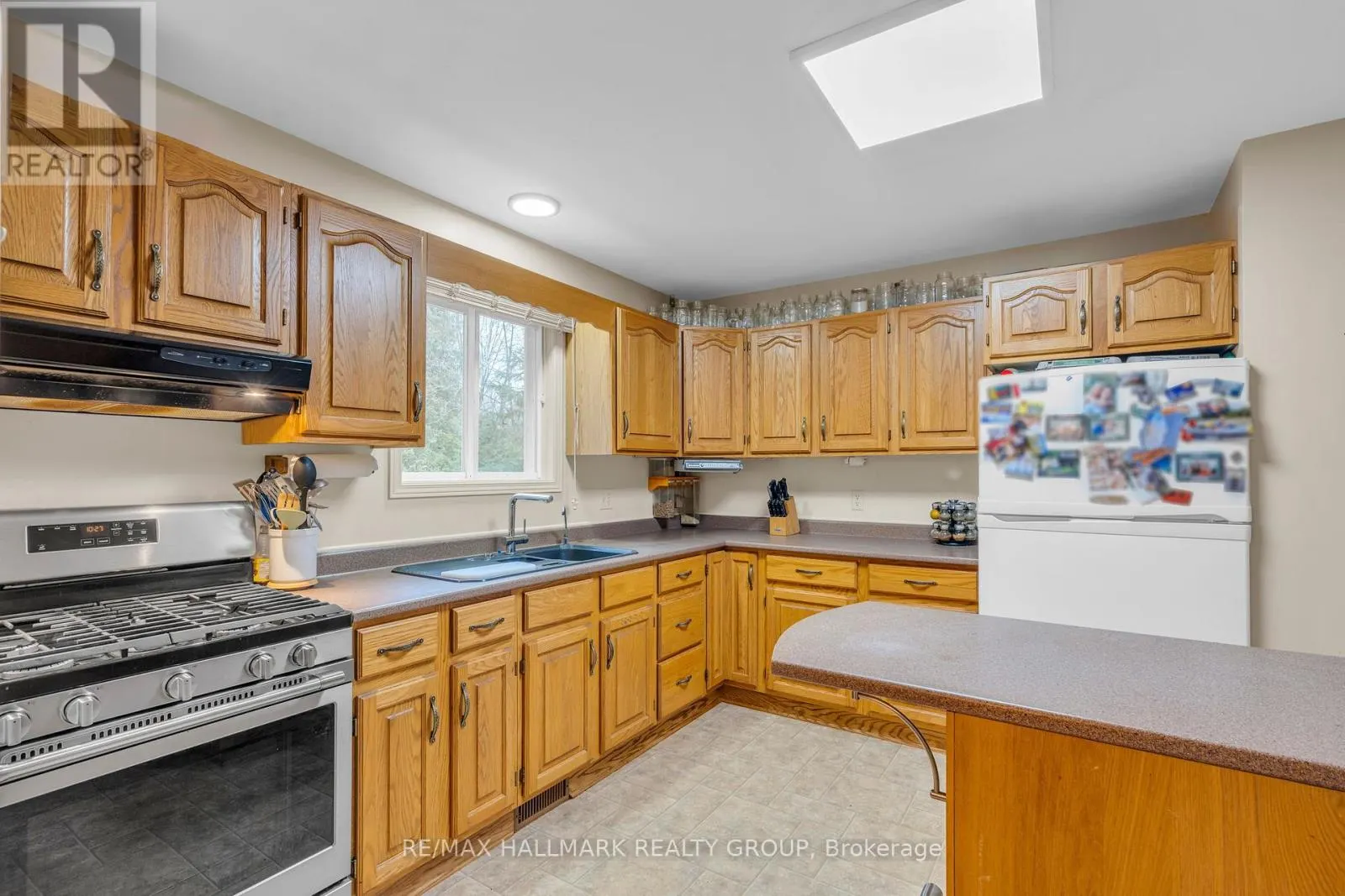 857 ROCK ROAD