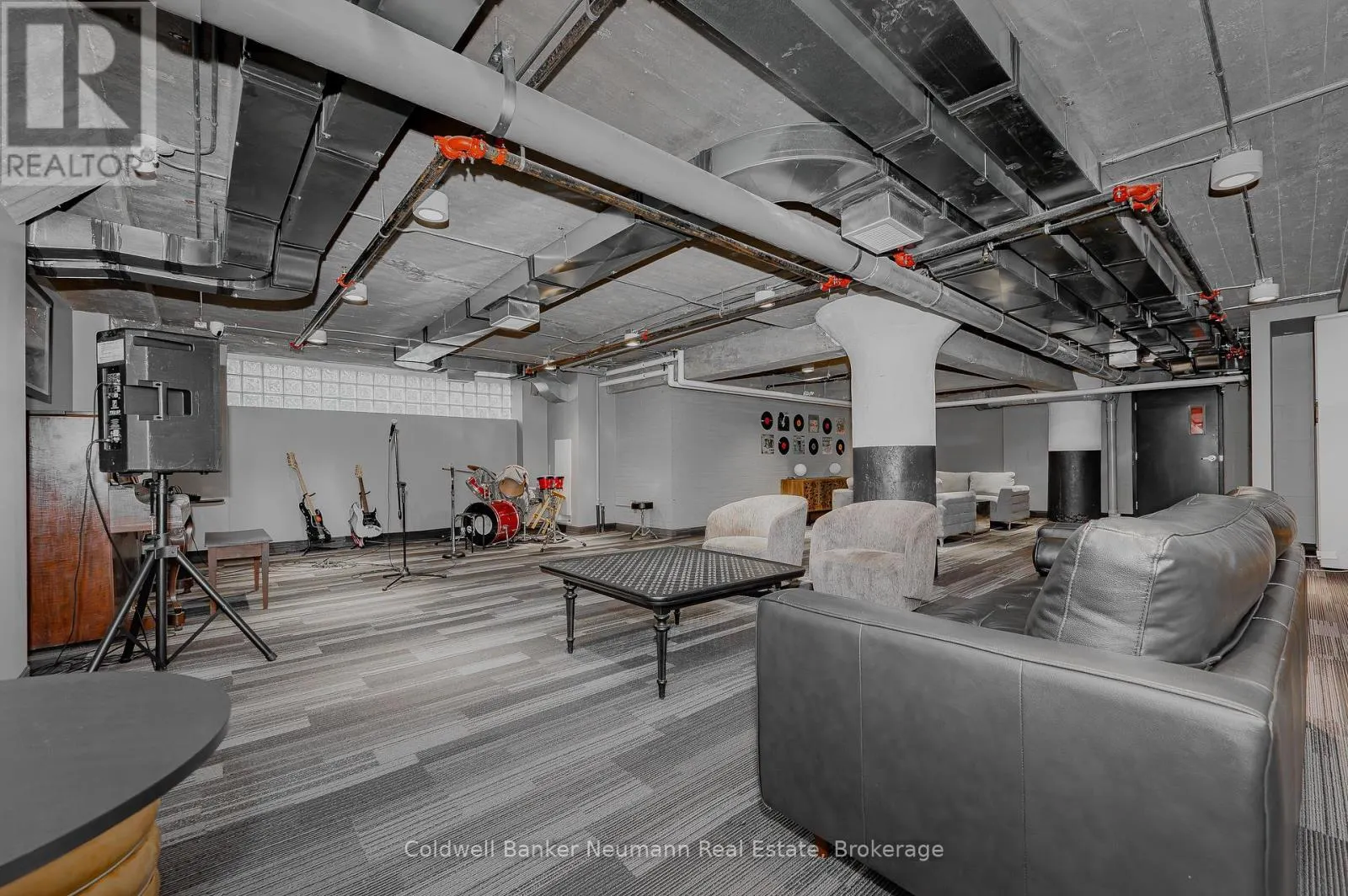 314 - 120 HURON STREET, #314
