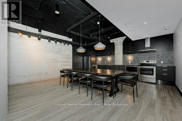314 - 120 HURON STREET, #314