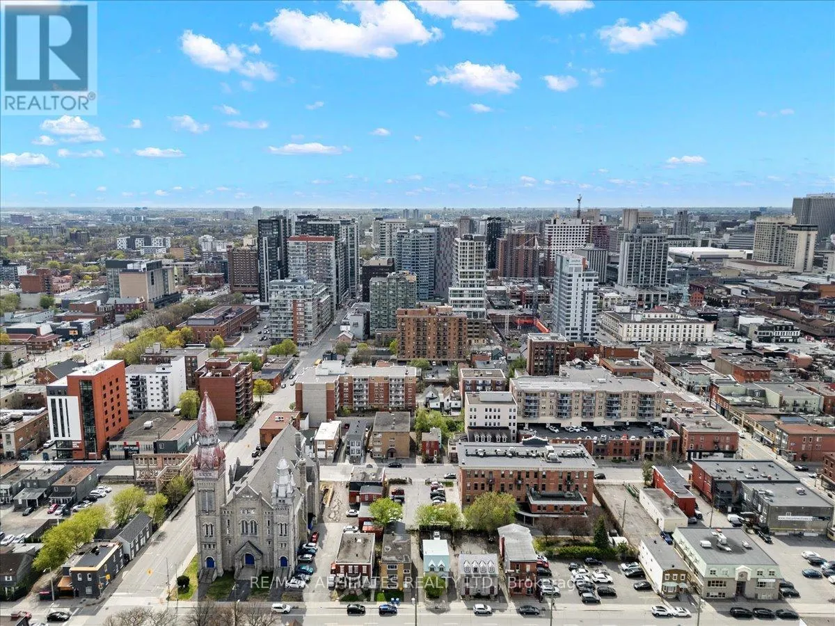 168-174 MURRAY STREET N