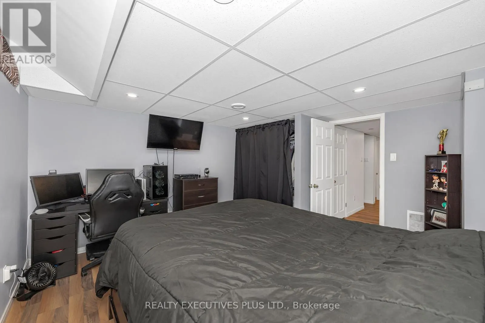 341 JASPER CRESCENT