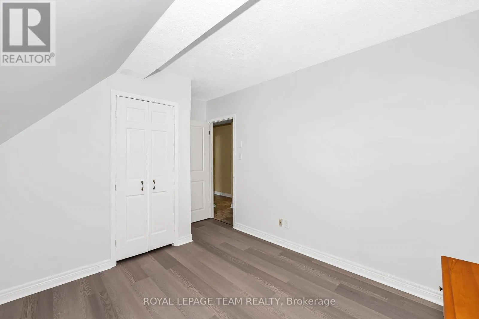1210 BAYVIEW DRIVE