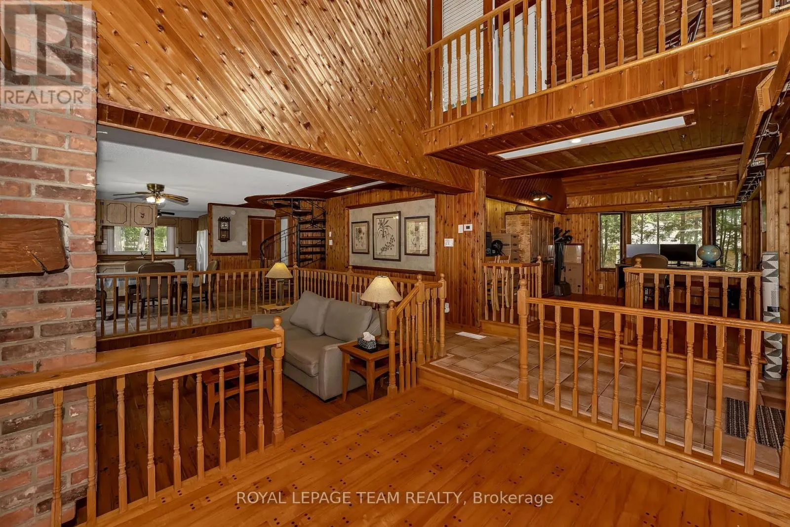 1210 BAYVIEW DRIVE