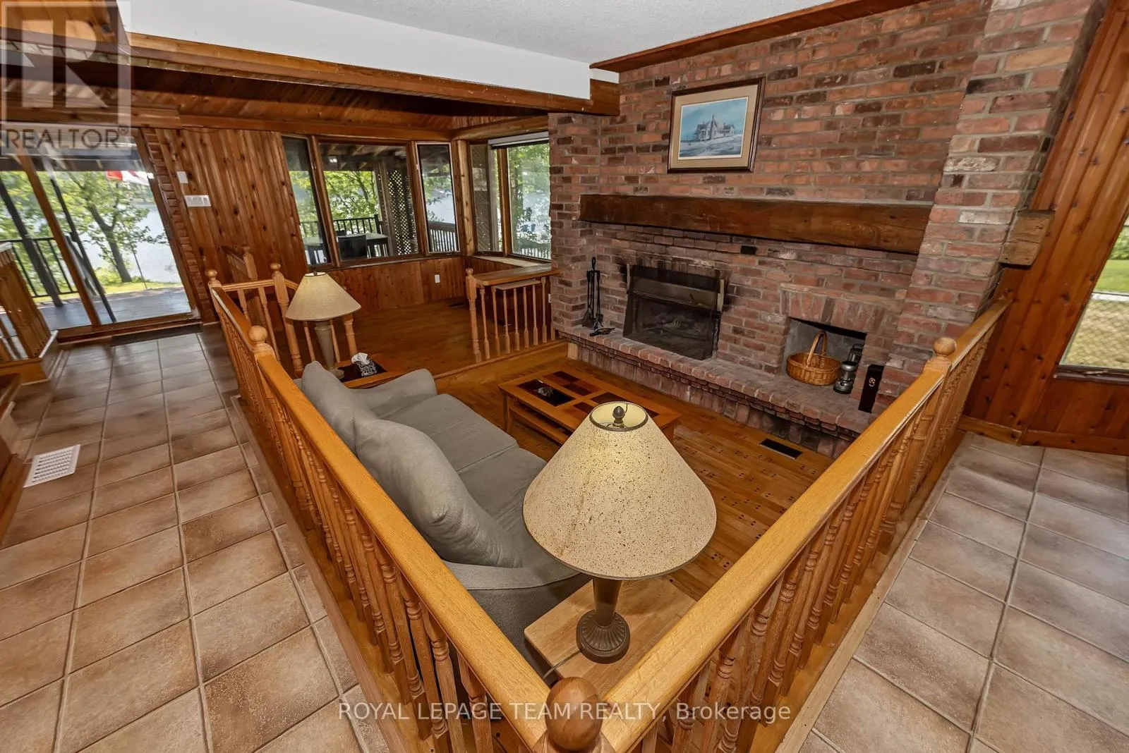 1210 BAYVIEW DRIVE