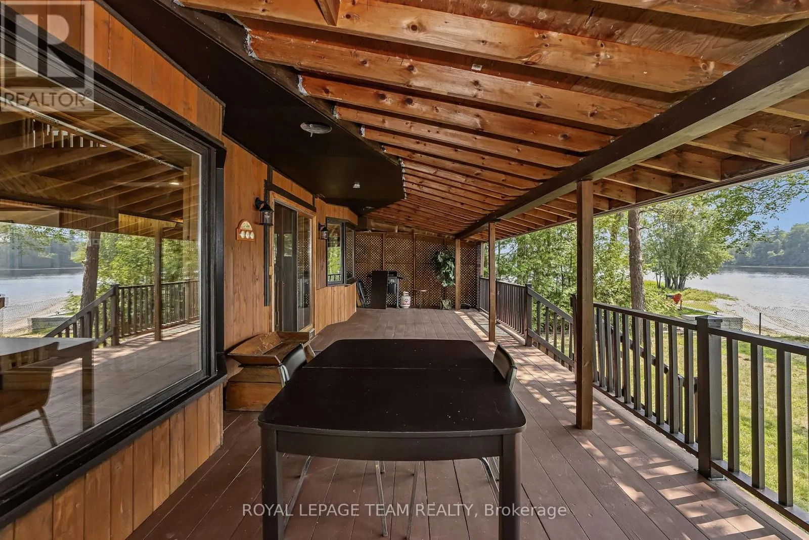 1210 BAYVIEW DRIVE