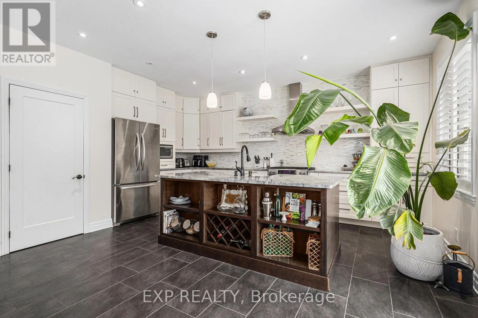 182 SUNITA CRESCENT